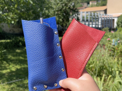 My first leather glasses case - Pattern and tutorial